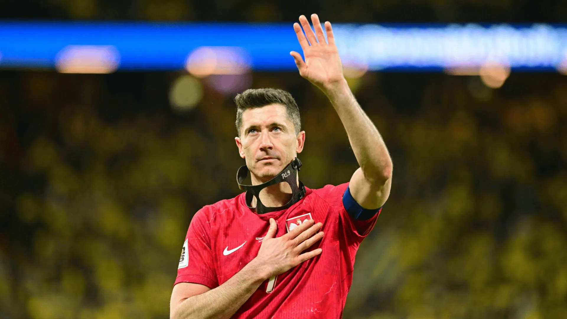 Był sam środek nocy, gdy Lewandowski zrobił to na oczach świata. Polacy zamarli, czegoś takiego nikt się nie spodziewał - to mega szybko, tuż po Urbanie