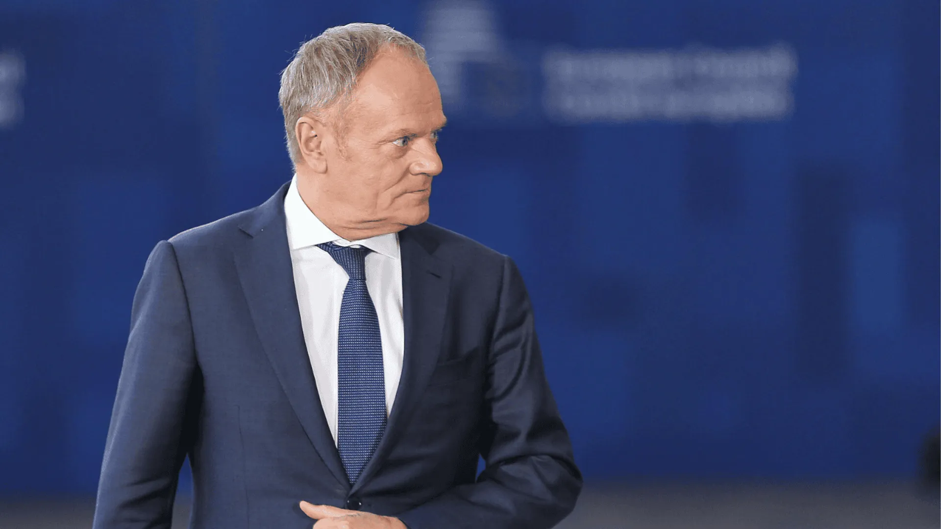 Tusk leci do Azji. Na stole miliardowe kontrakty i walka o tańsze paliwo