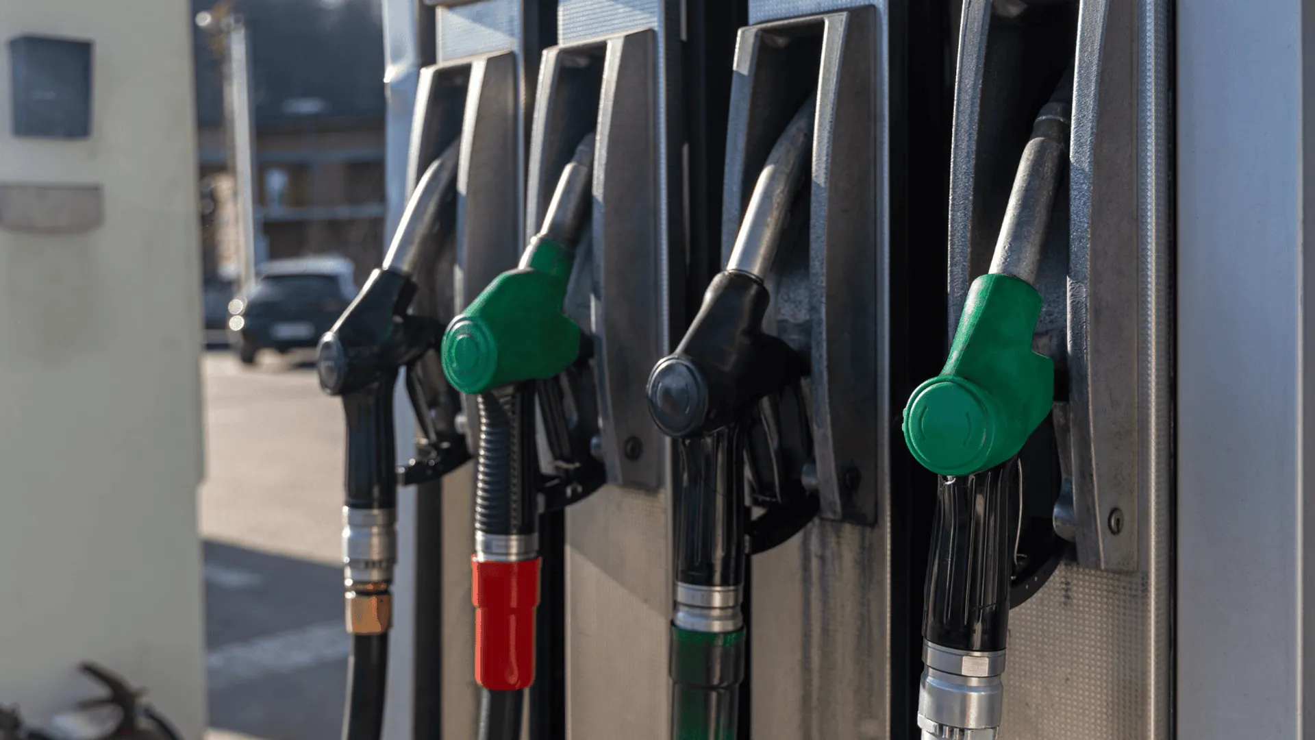 Sejm przegłosował. Wielka zmiana w cenach paliwa jeszcze przed świętami