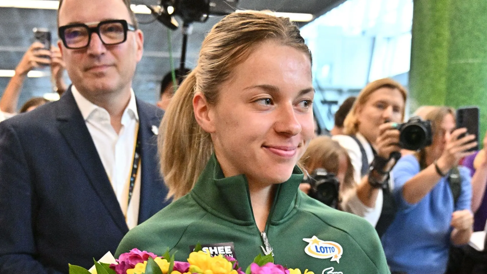 Maja Chwalińska, LOT, fani