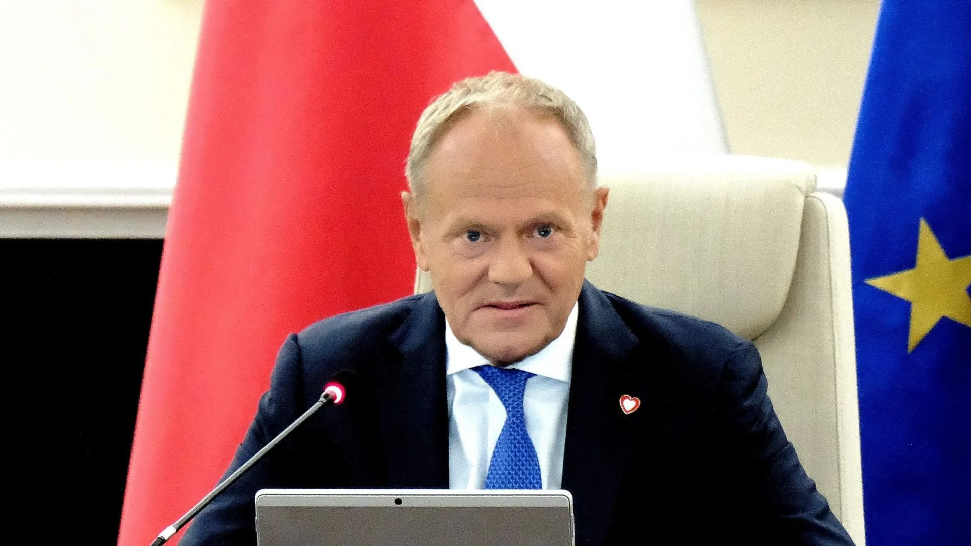 Tusk, TV Republika