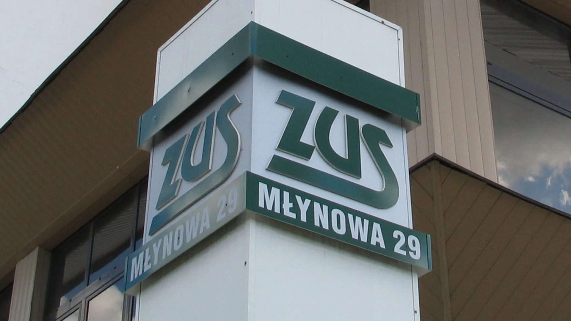 zus