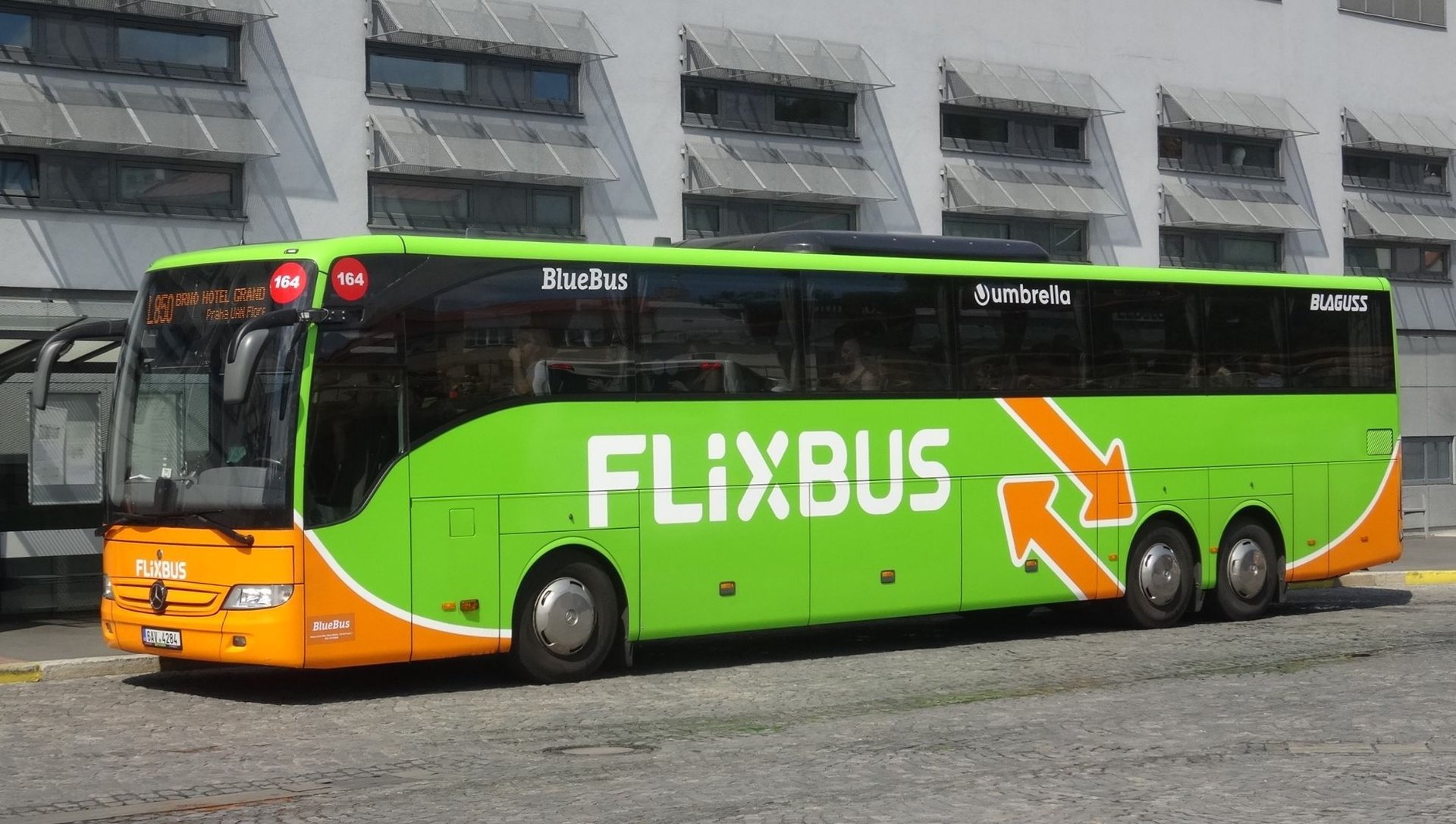 odjeżdżający Flixbus