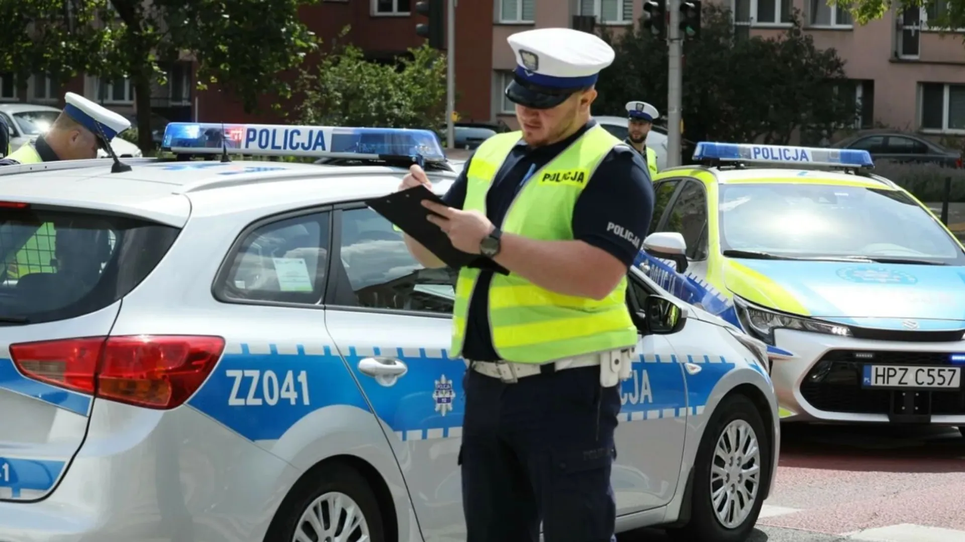 Policja, policjant, kierowca, kontrole, kontrole dla kierowców