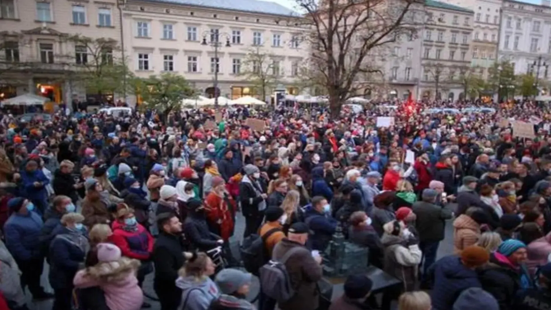 Ludzie na ulicach, protest