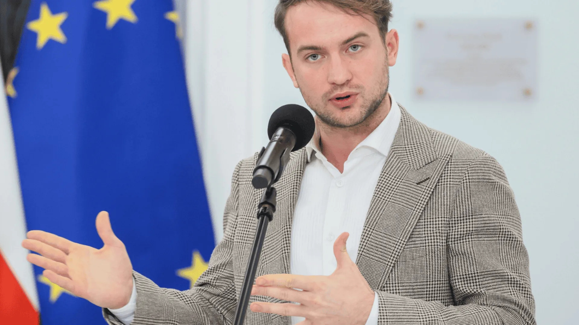 Łukasz Michnik, rzecznik Lewicy