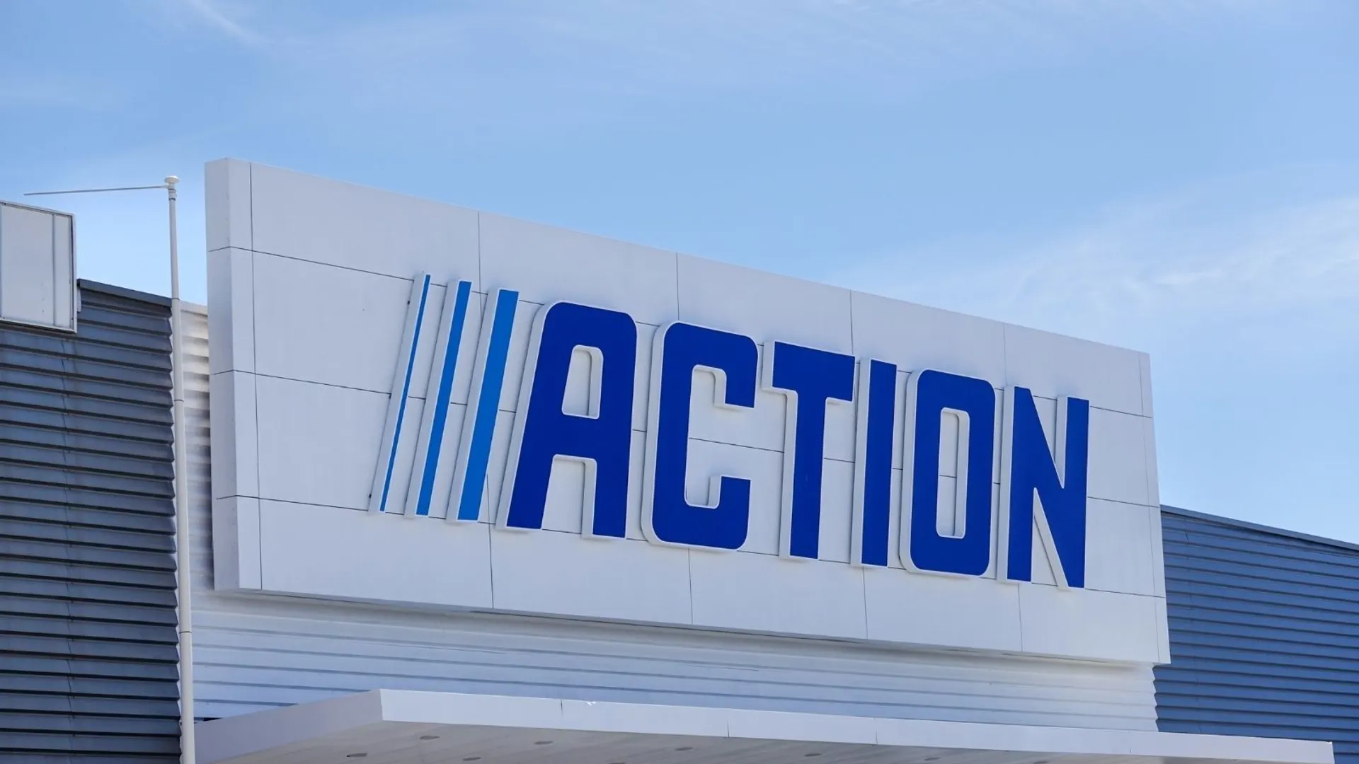Kupiłem w Action za 12.99 zł. Balkon otwieram na całą noc, żaden komar nie wlatuje