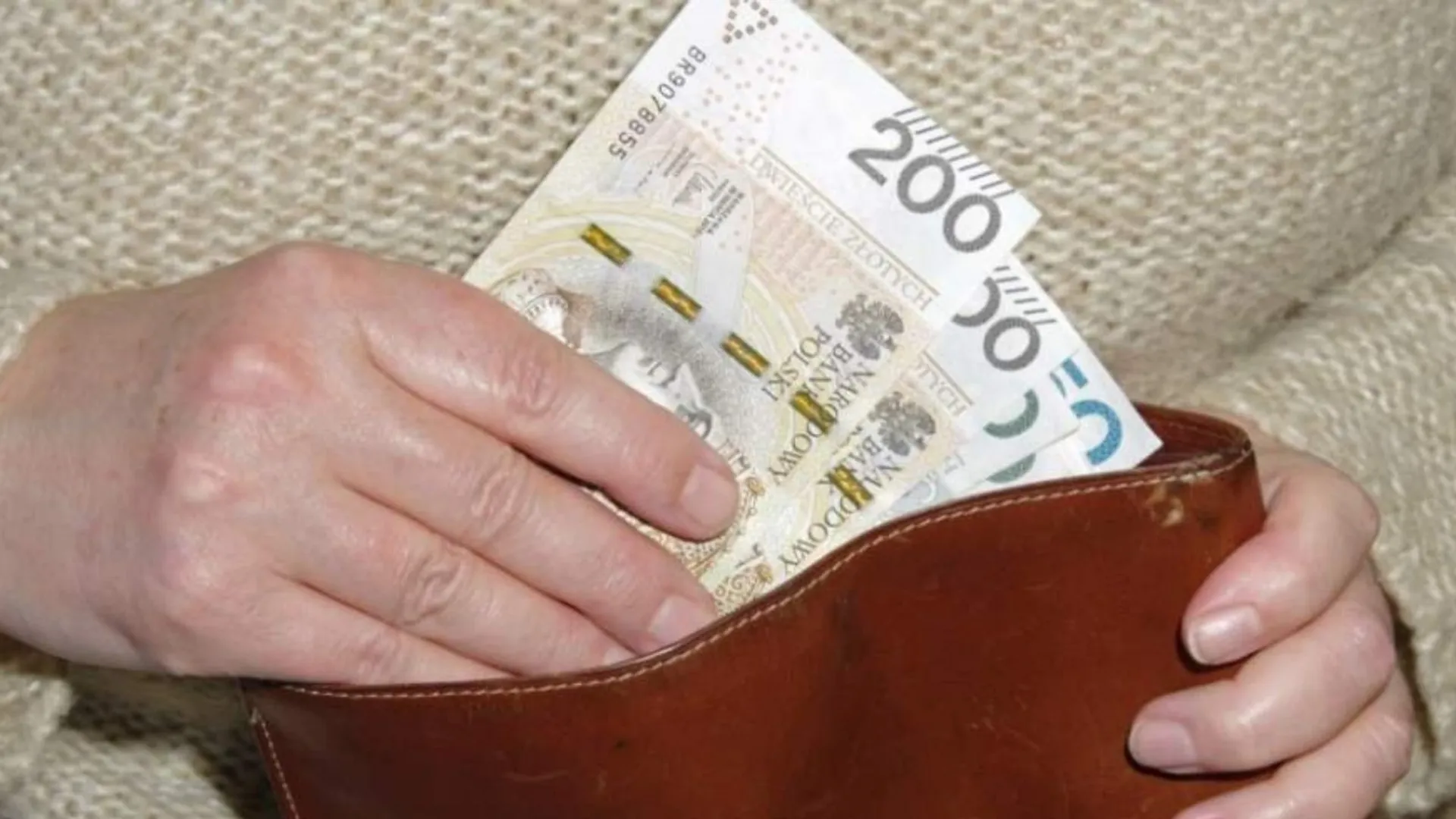 Najniższa krajowa 2027, nowe wyliczenia, ZUS, pensja