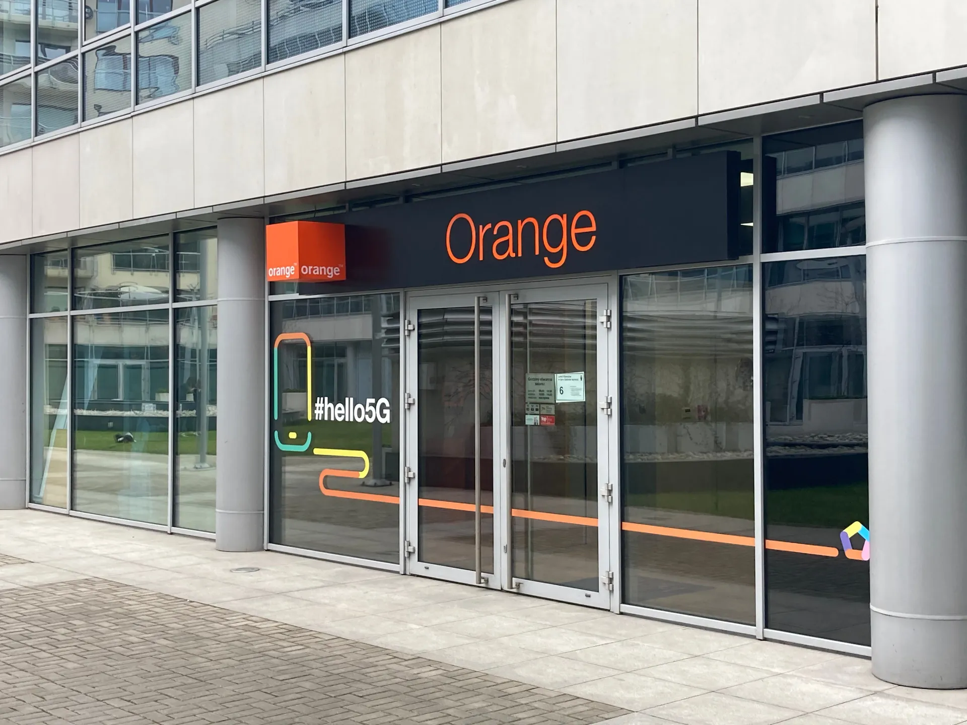 Orange