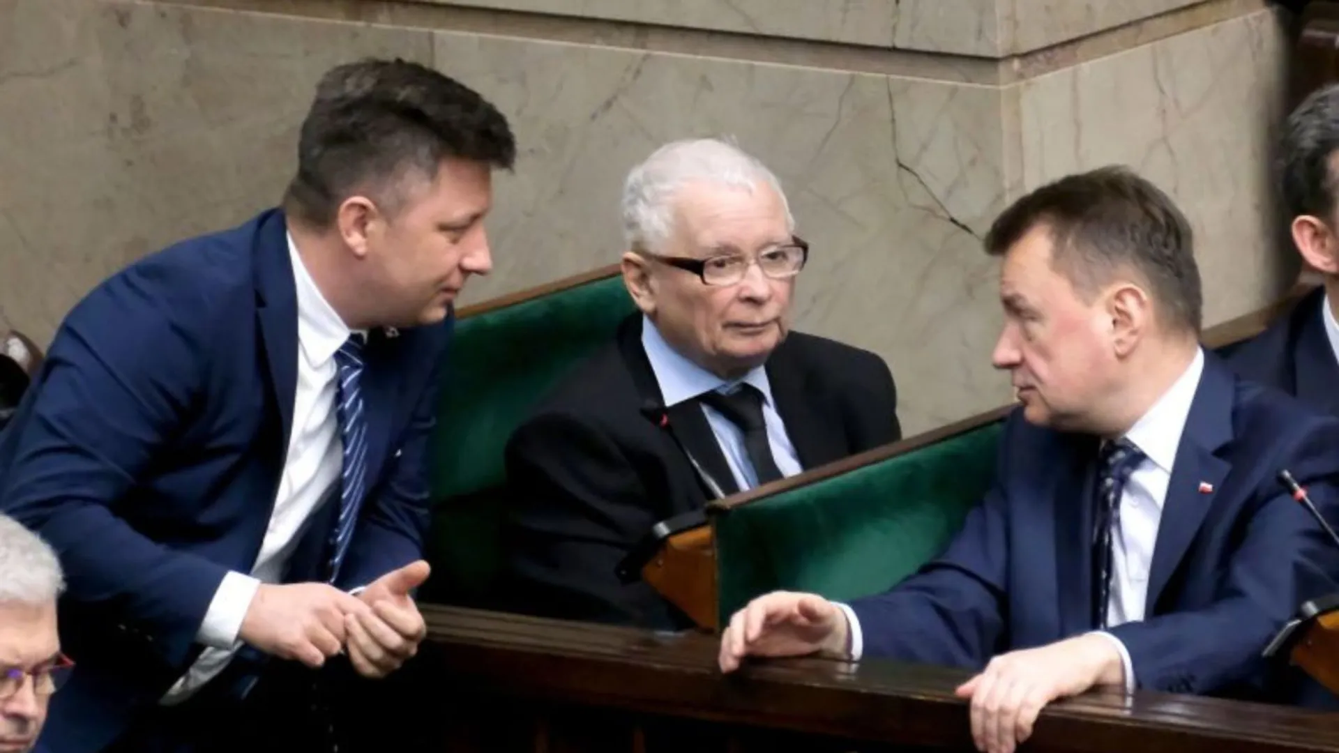 PiS chce odwołania prezydenta. Referendum możliwe jeszcze przed wakacjami