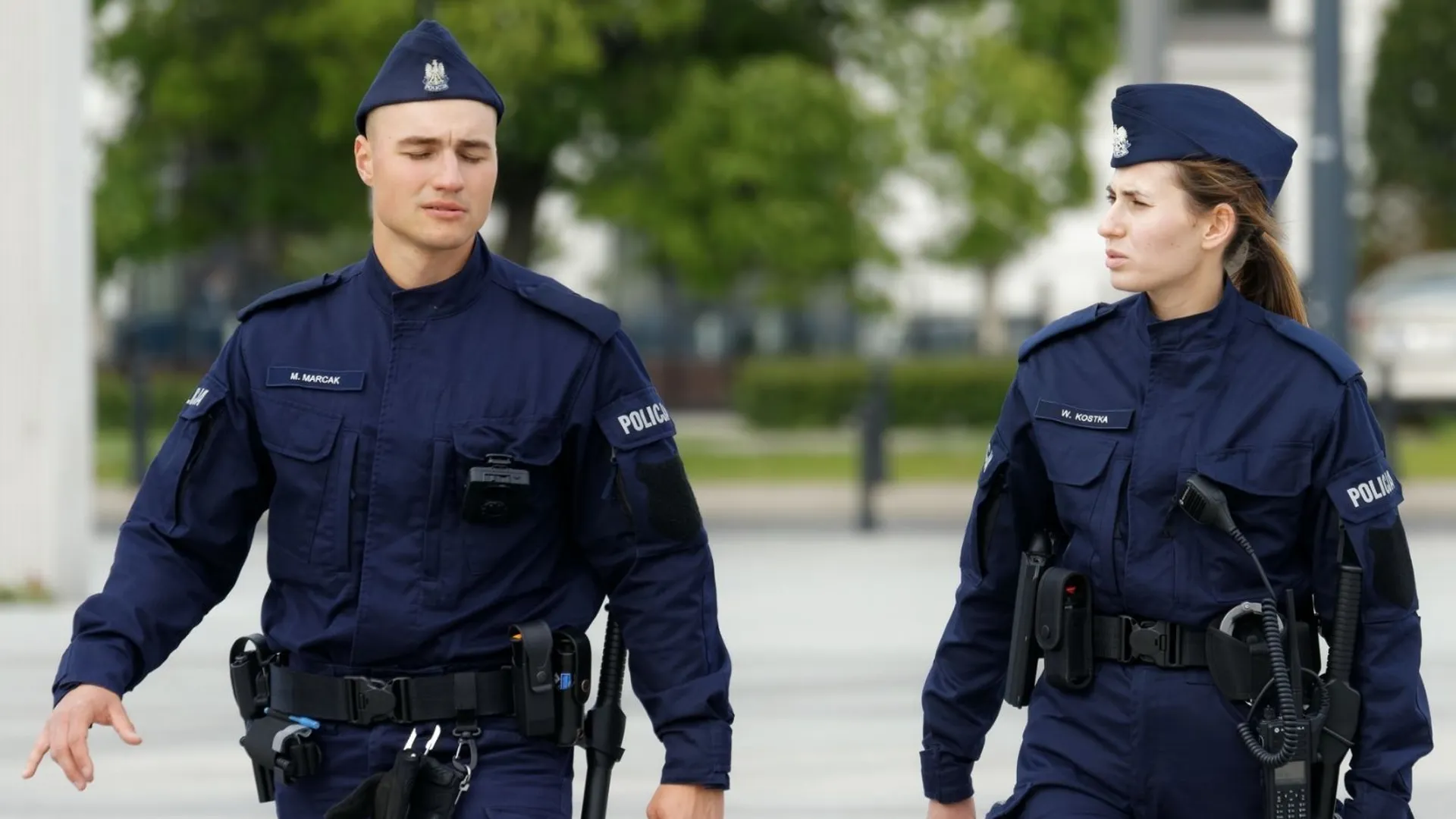 Policja, policjanci, zarobki w policji
