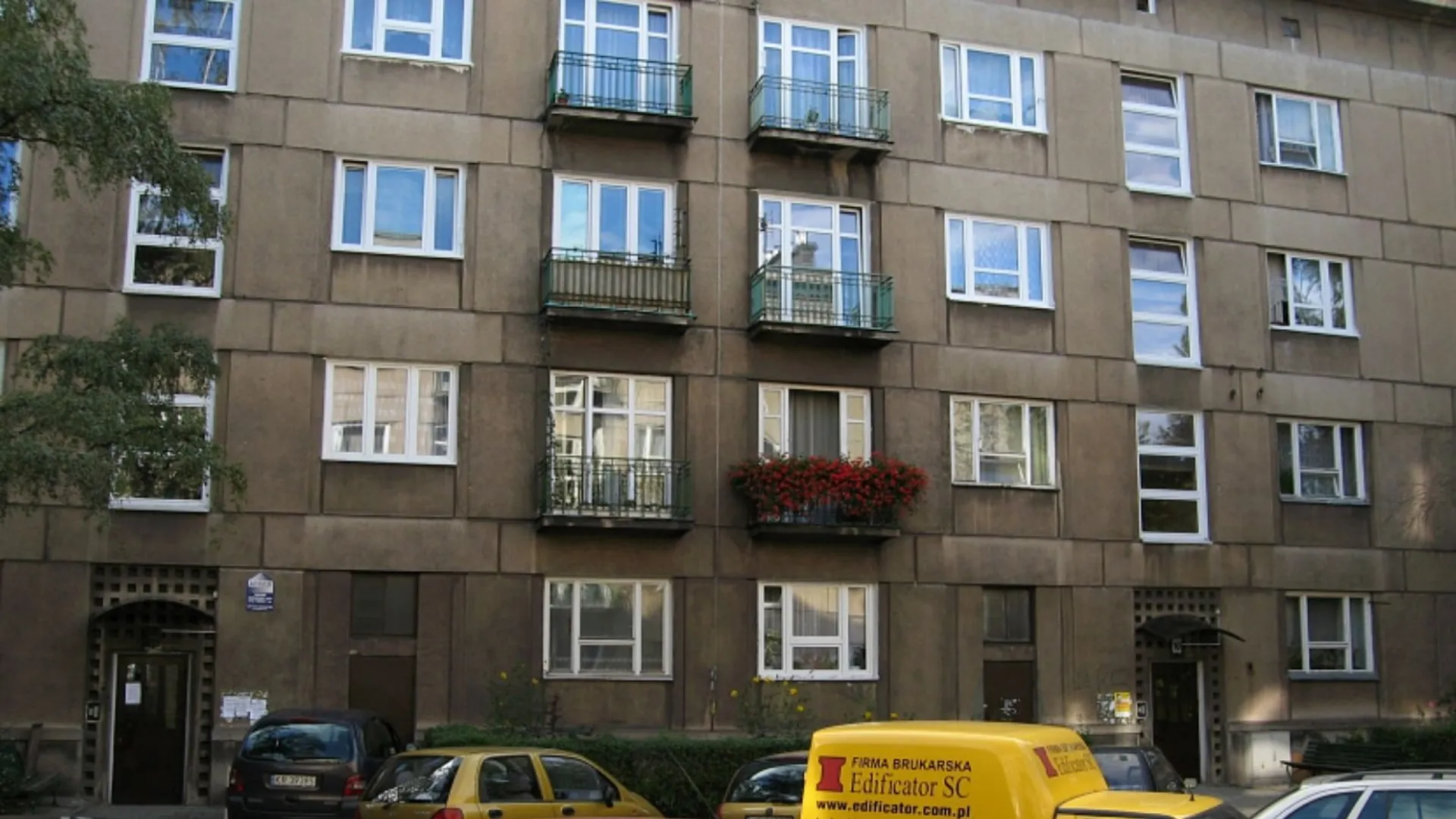 Pierwszy blok z wielkiej płyty - Kraków