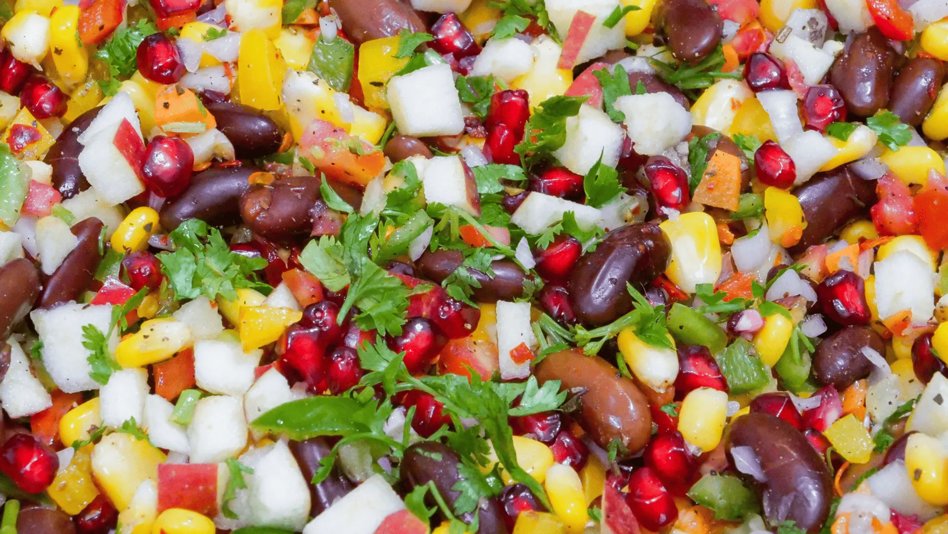 Jedna miska, kilka składników – sałatka meksykańska na Sylwestra