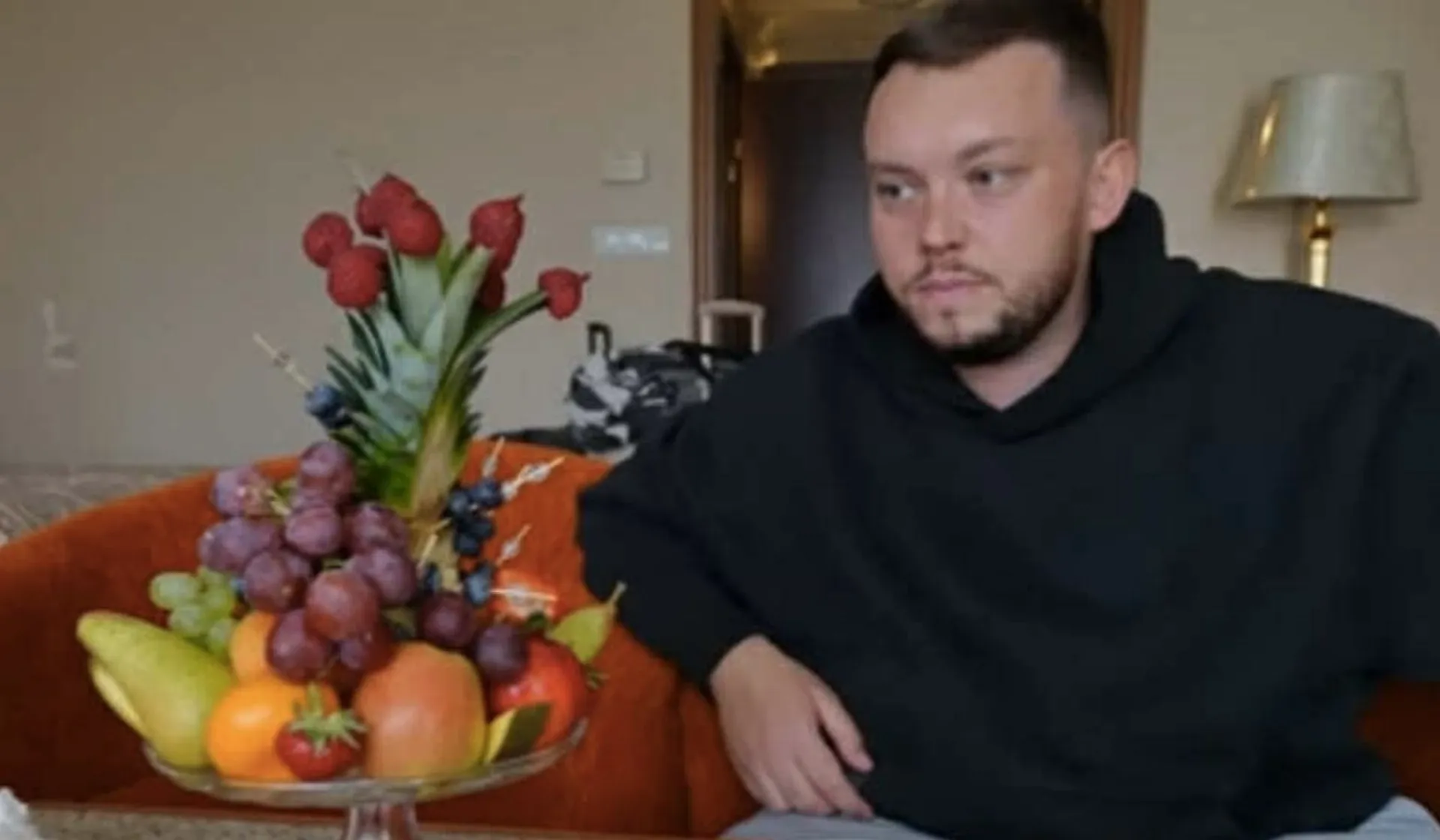 książulo i owoce