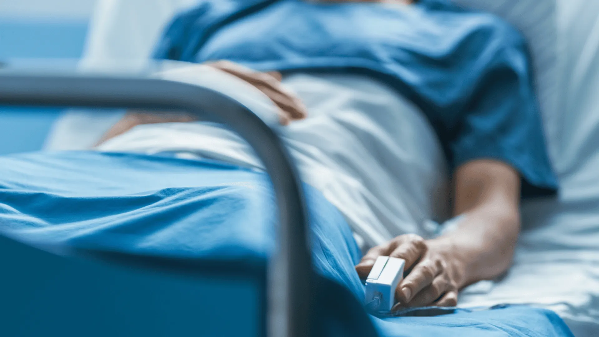 13 sygnałów, że śmierć jest blisko. Wysyła je ciało