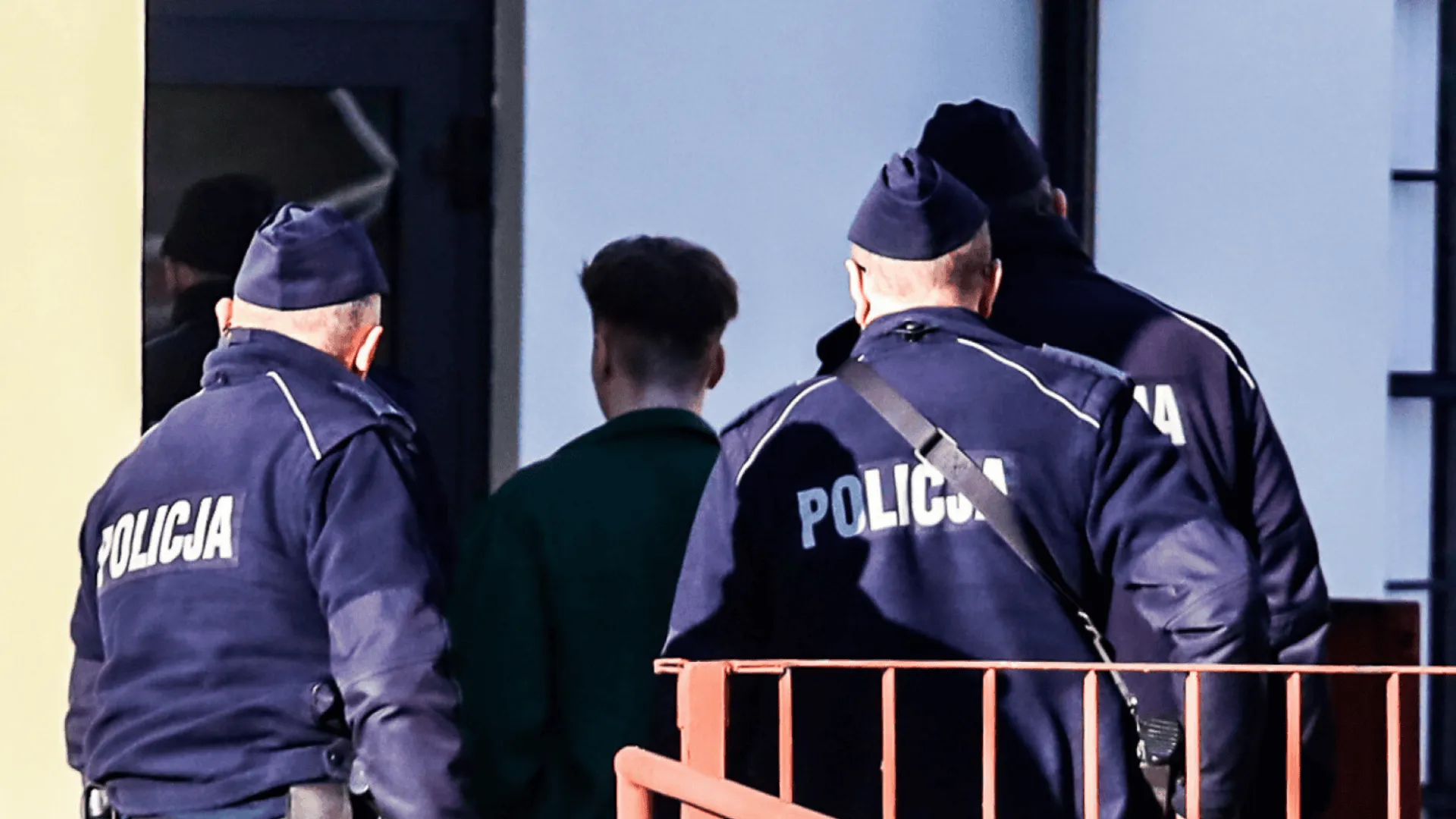 82-latek pozostawiony w aucie dostał hipotermii