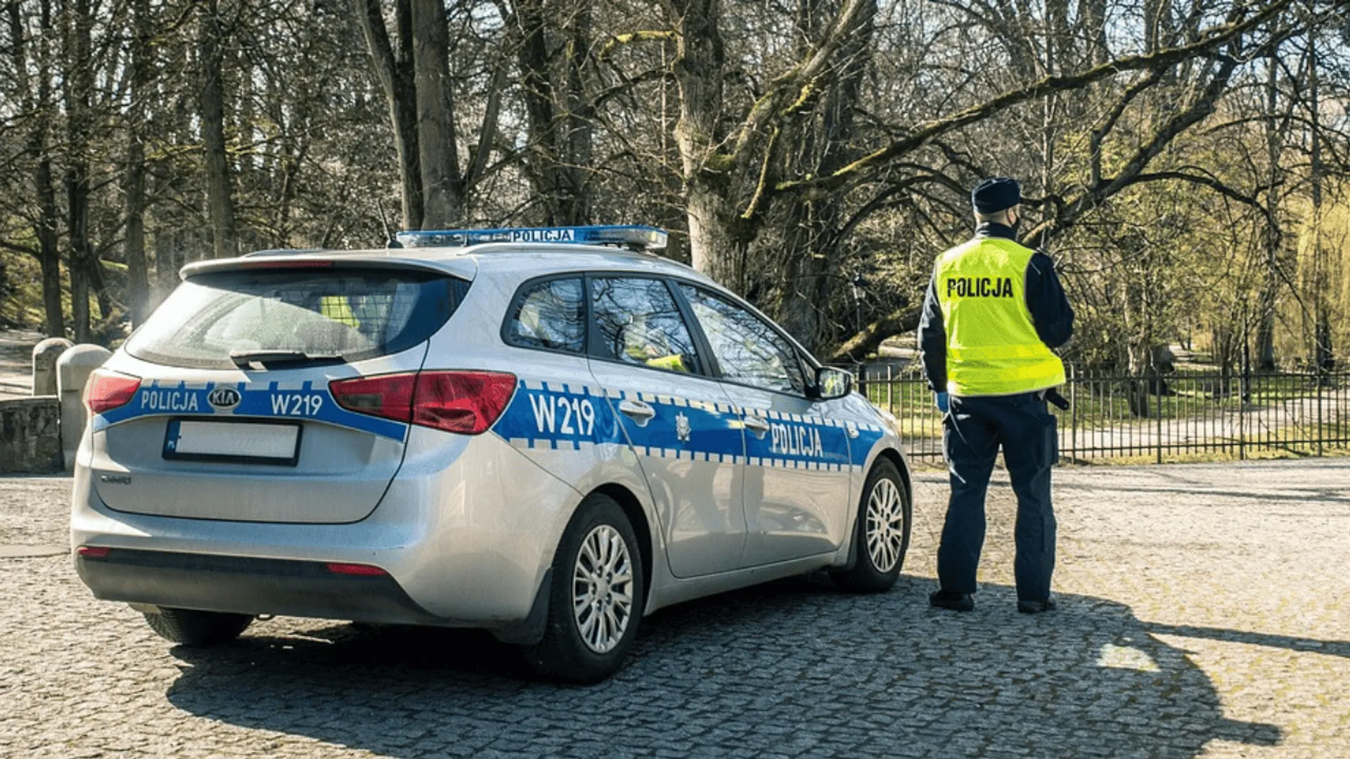 Policja