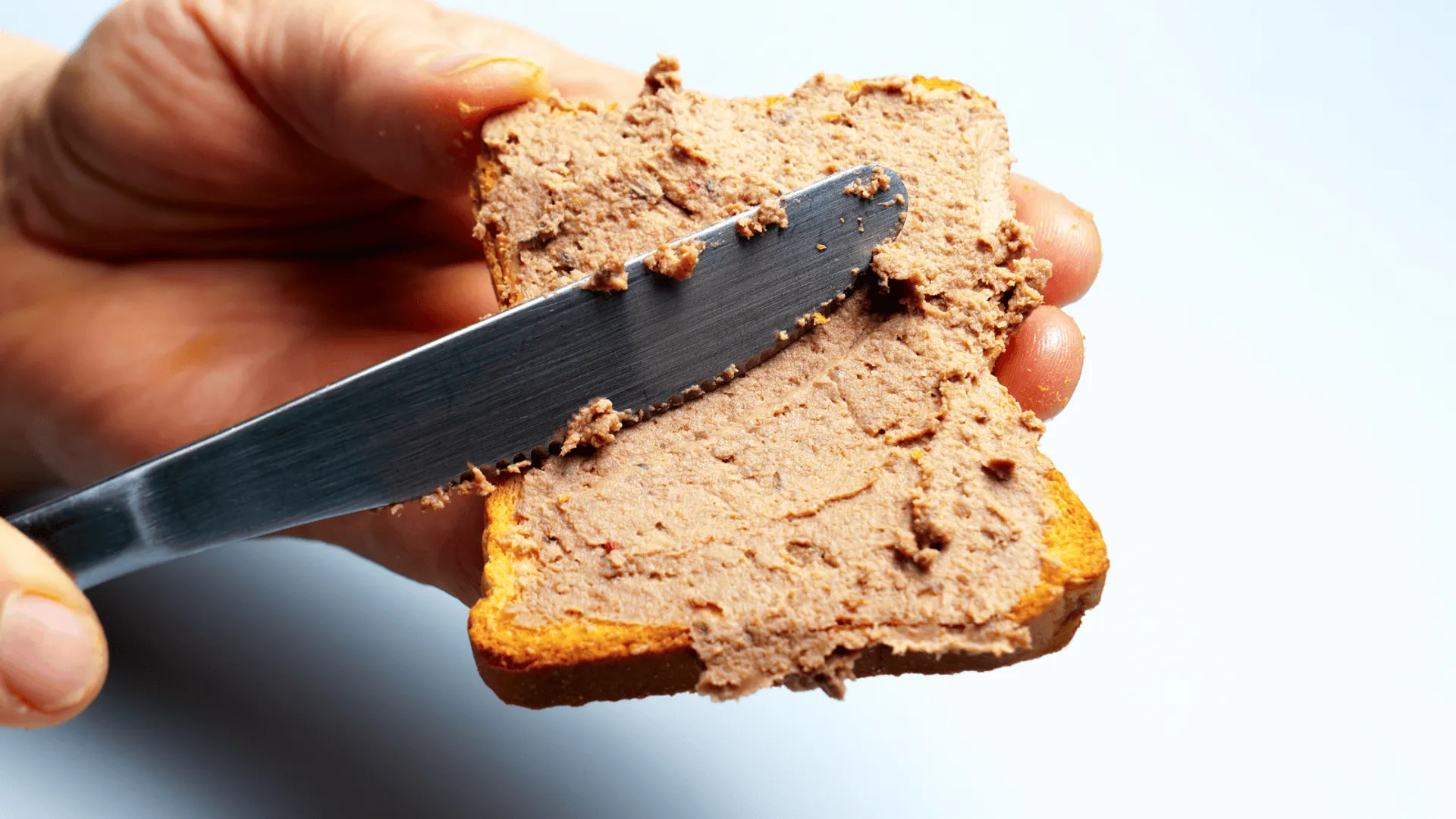 Pasztet suchy i kruszący się - jak uzyskać wilgotny pasztet krok po kroku