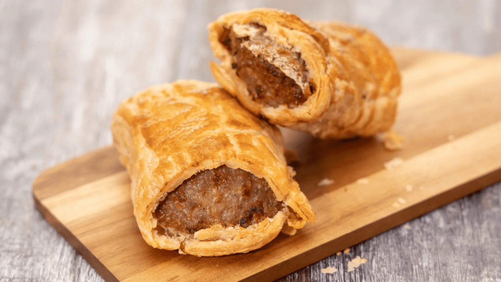 Biorę gotowe ciasto i robię sausage rolls – szybka sylwestrowa przekąska bez kombinowania