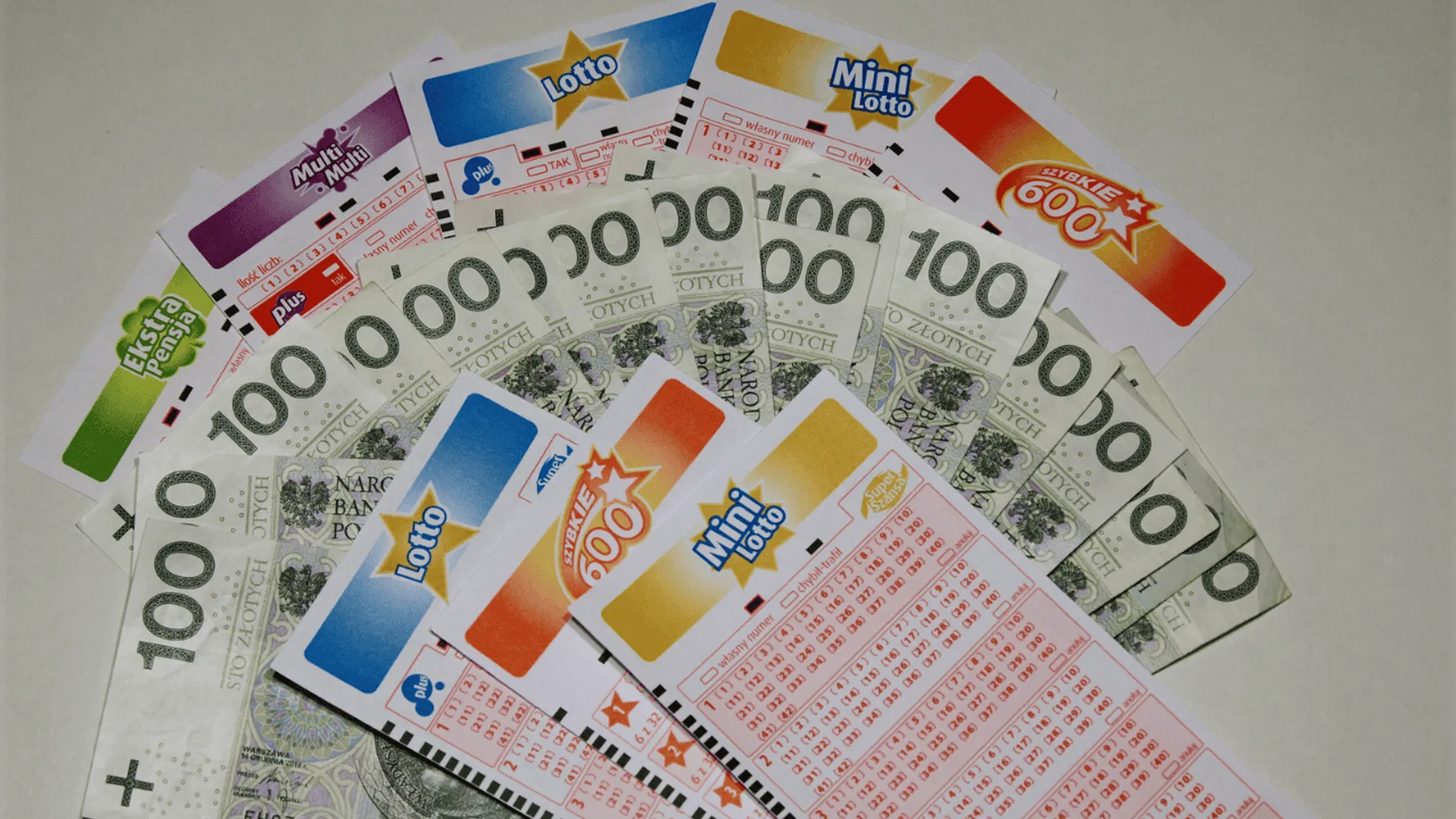 lotto, kupony, pieniądze