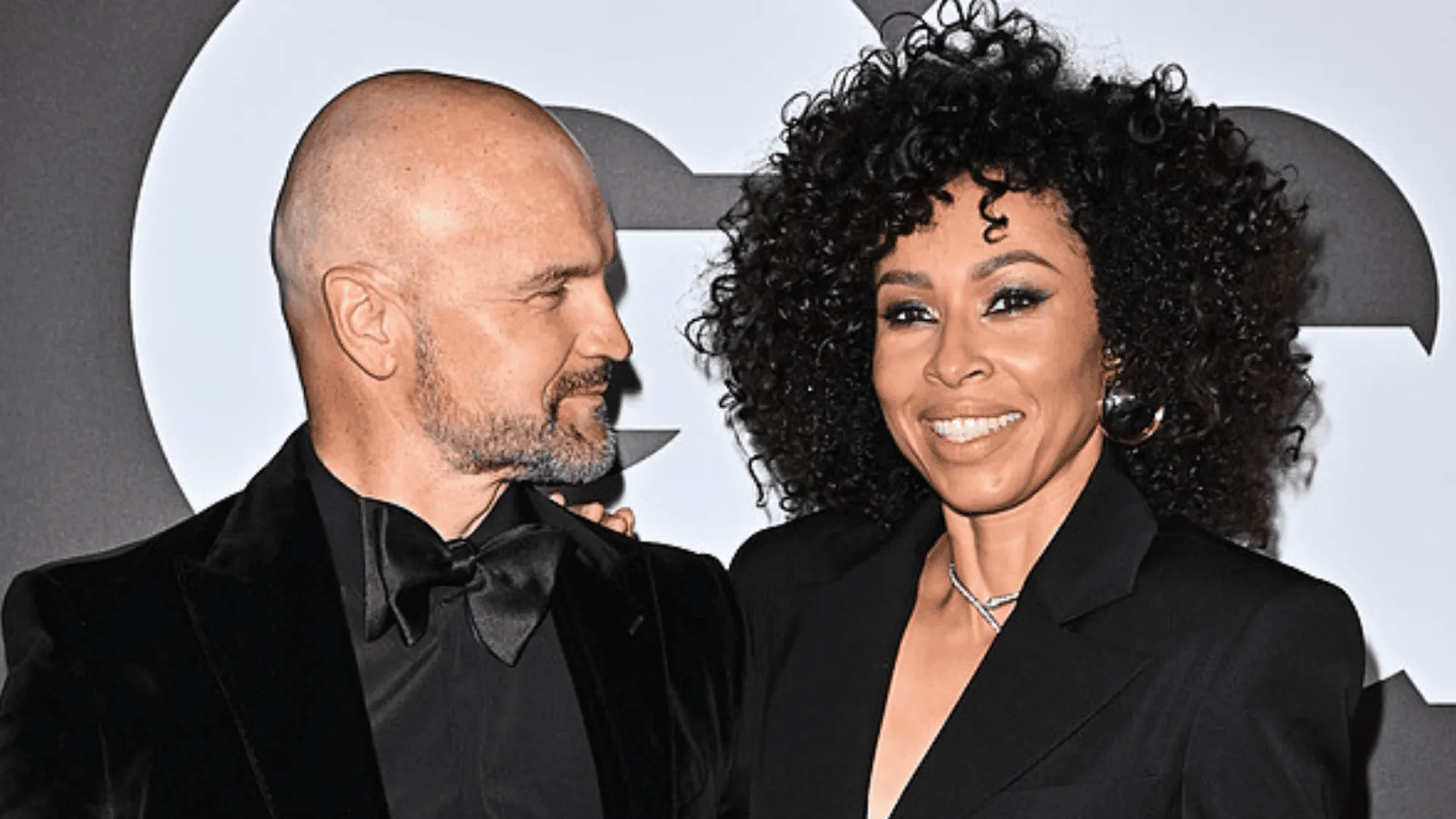 Rafał Brzoska, Omenaa Mensah