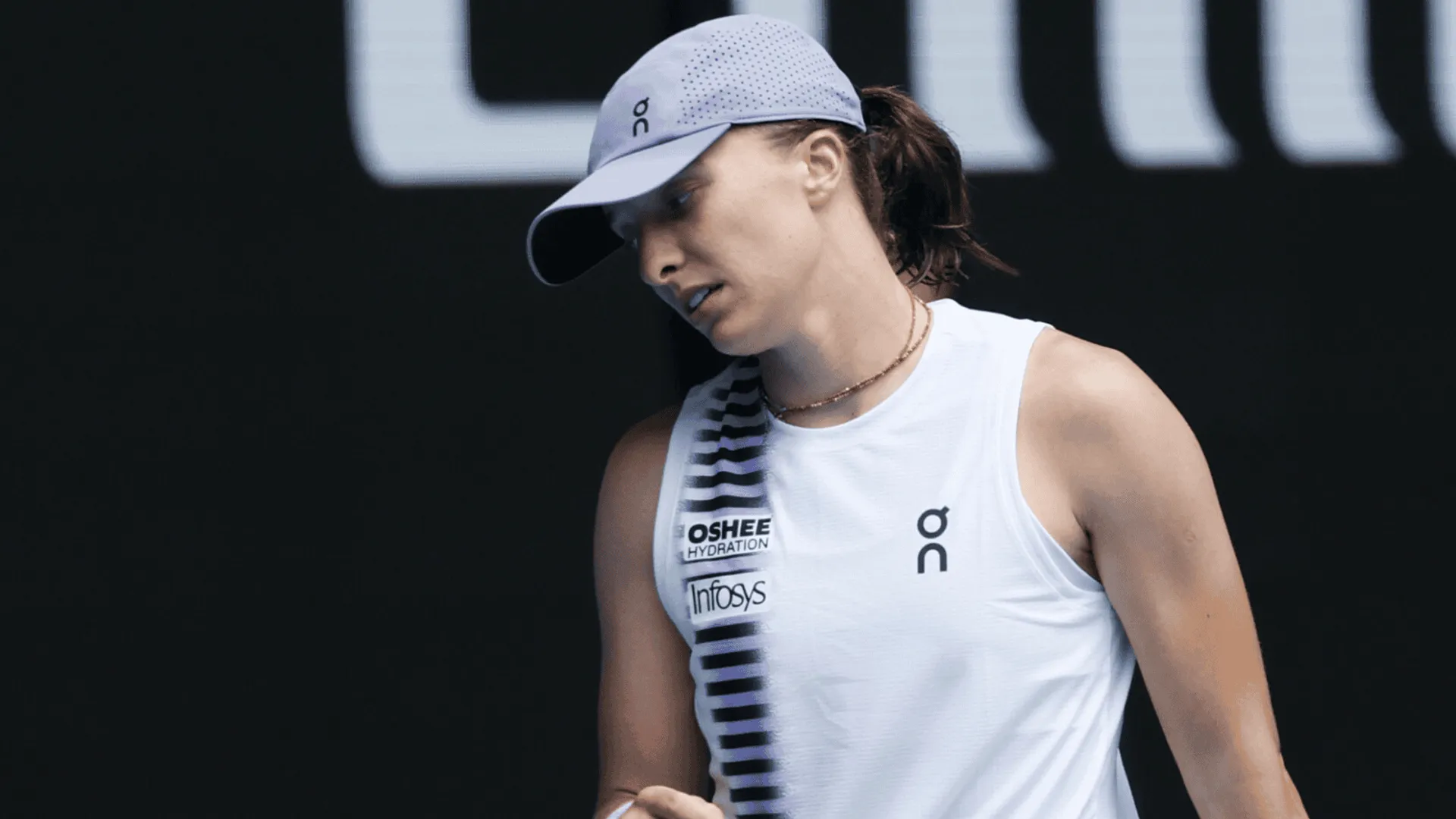 Świątek zmiotła rywalkę z kortu, a tu takie sceny. Niesłychane, jak ta potraktowała Polkę, wszystko się nagrało