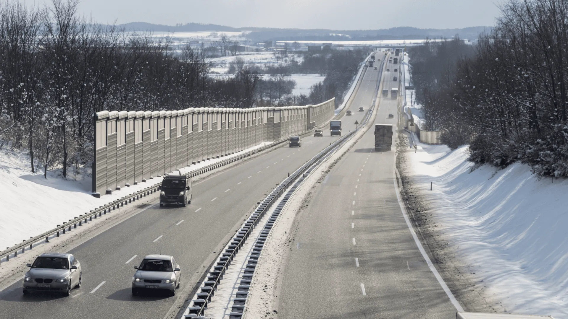Pułapka wodna na trasie S6. Ekspresówka całkowicie zablokowana przez roztopy