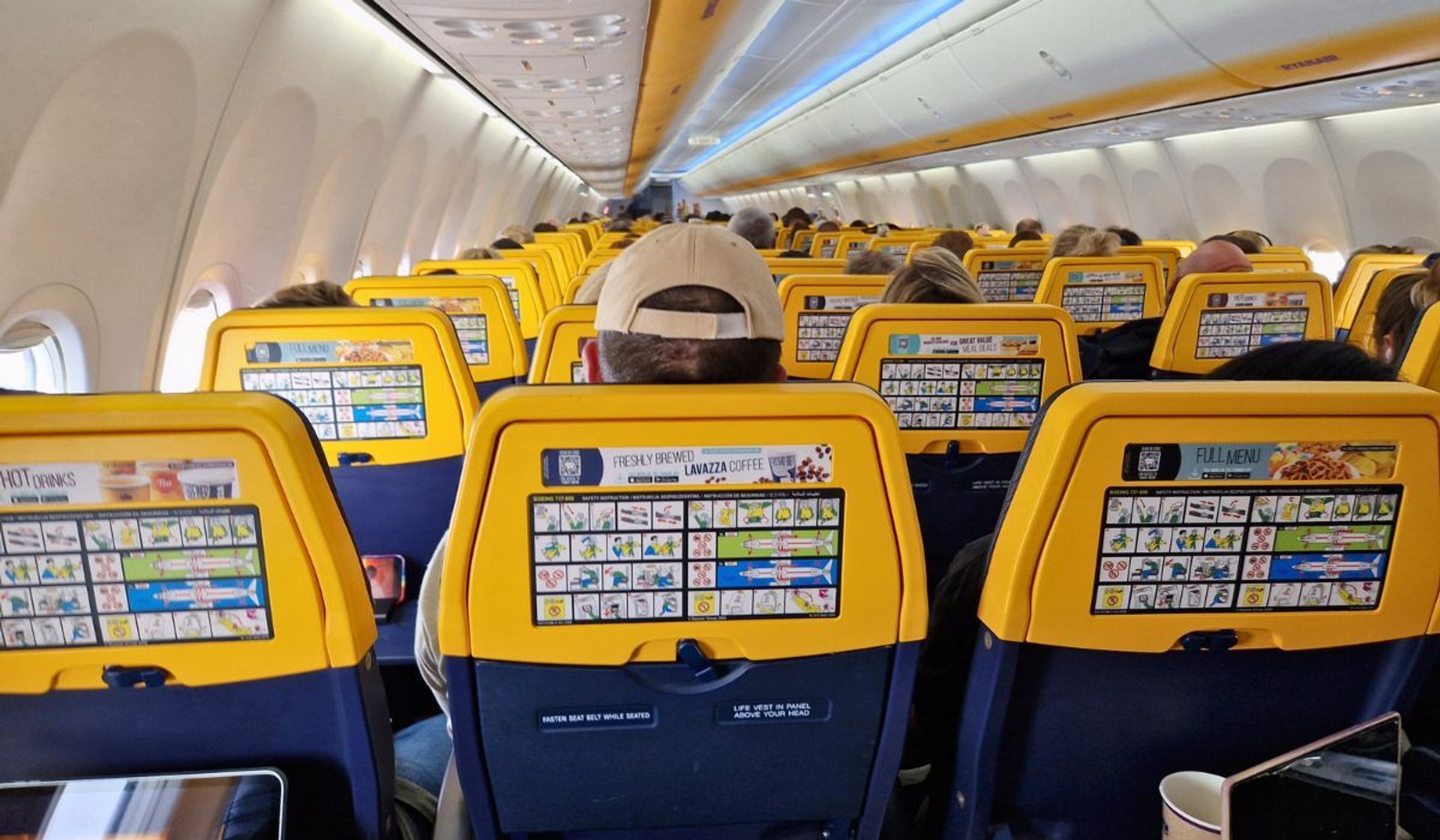 Wnętrze samolotu Ryanaira