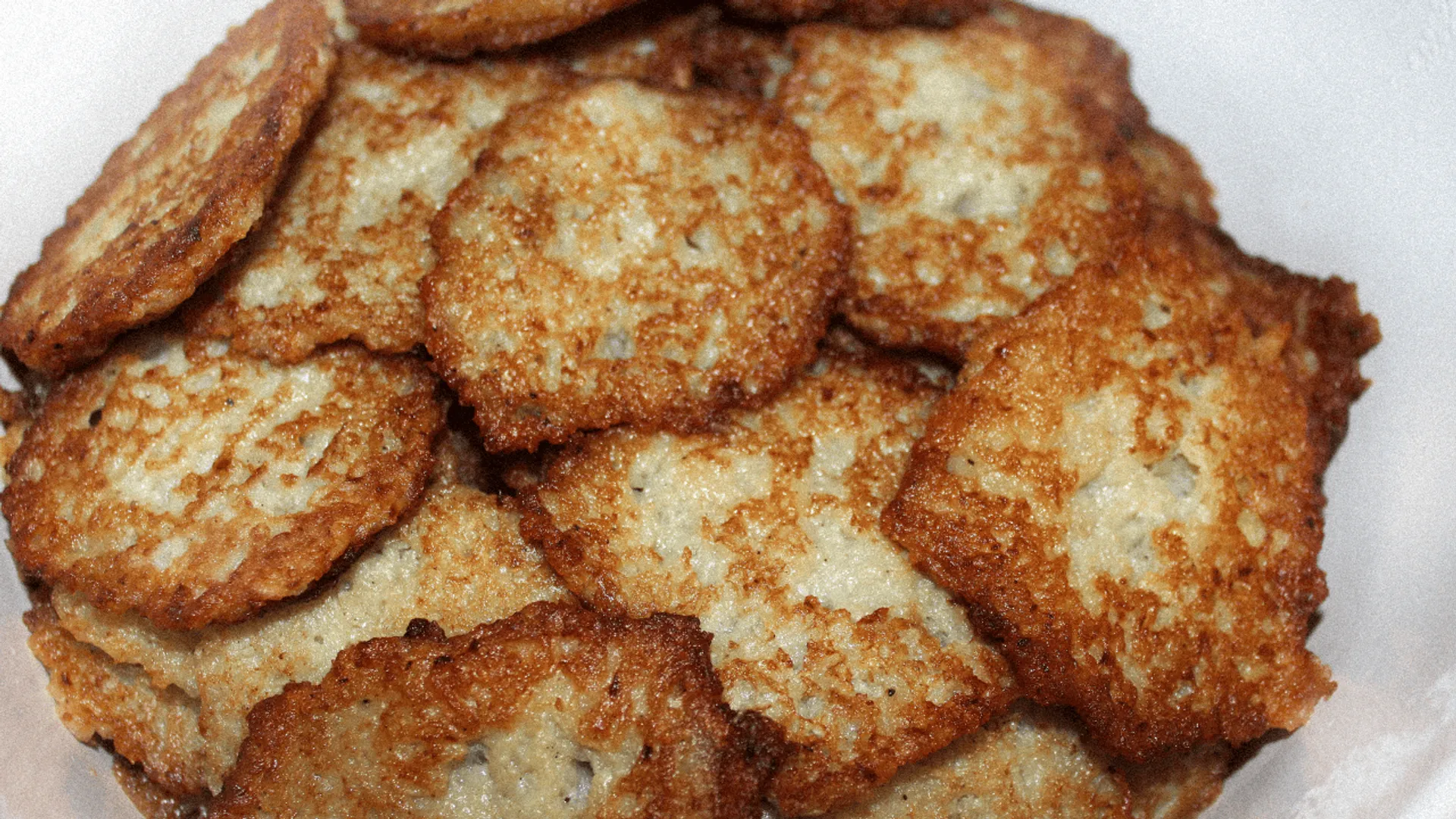 Placki ziemniaczane robię tylko metodą 1:1. Wychodzą idealnie chrupiące 