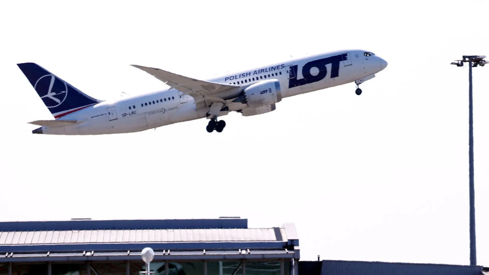 Samolot LOT