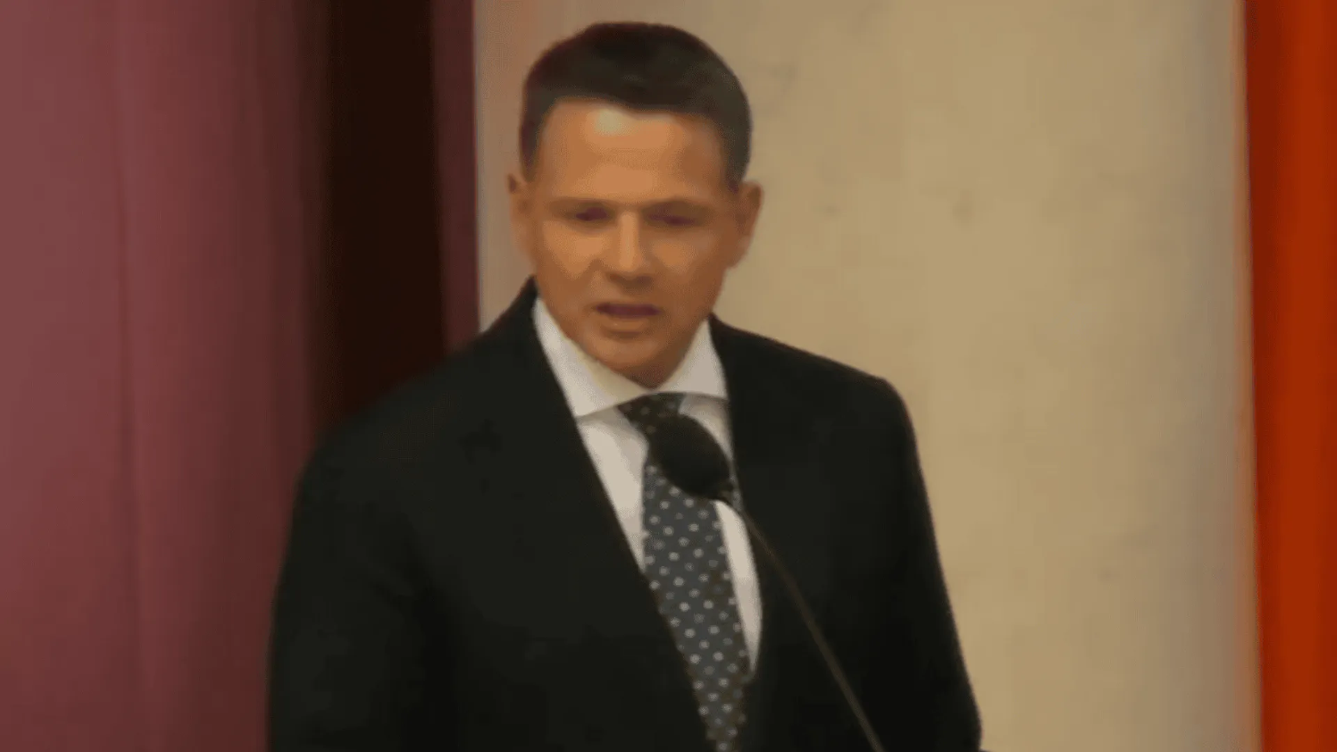 Rafał Trzaskowski, wotum, Warszawa