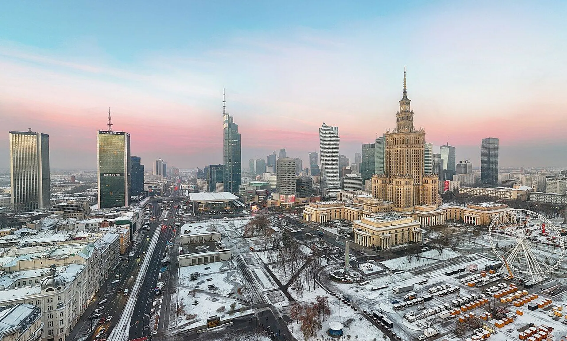 Raport z postępu prac budowlanych nowej siedziby teatru TR Warszawa