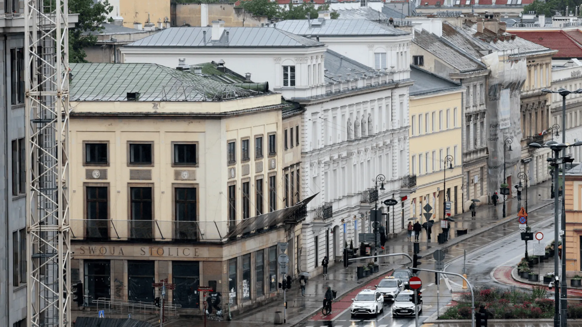 Śmigłowce nad Warszawą