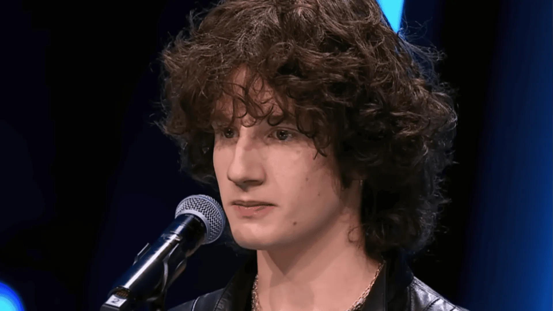 Damian z "Must be the Music"