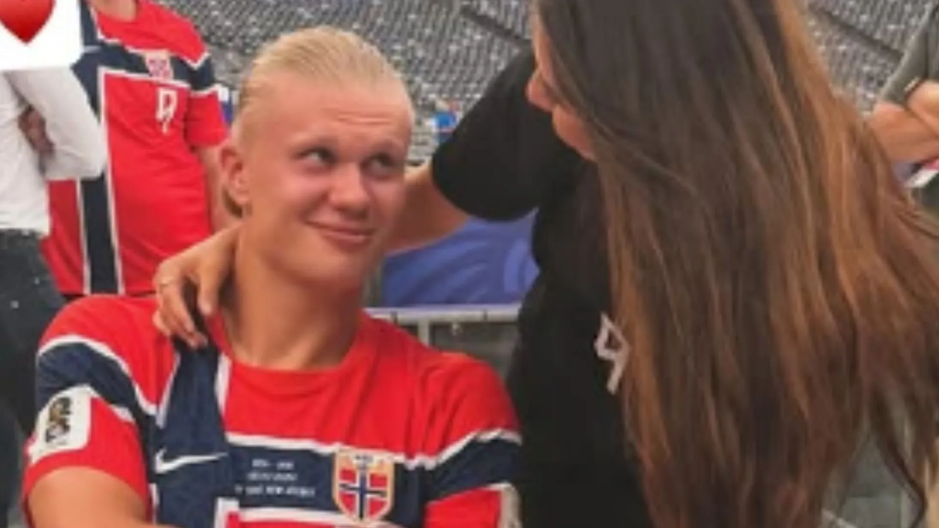 Erling Haaland z dziewczyną