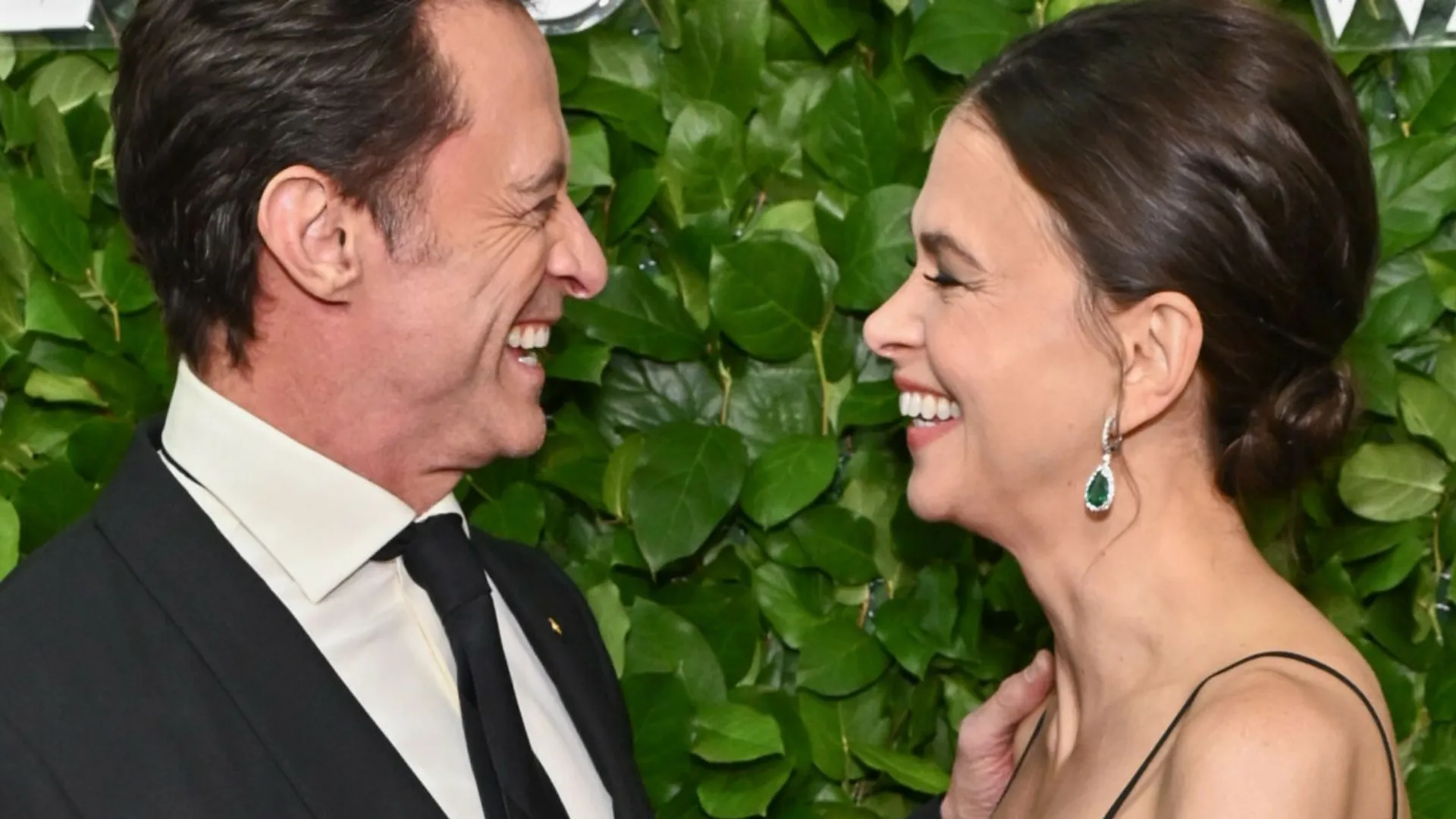 Hugh Jackman, Sutton Foster