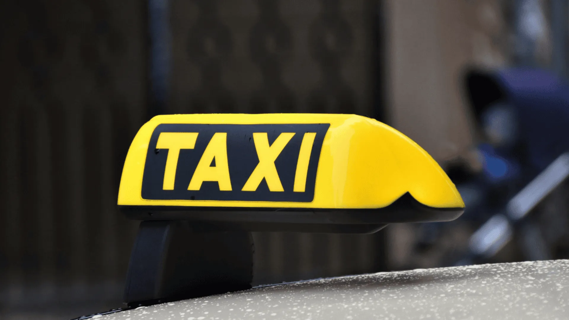 Taxi