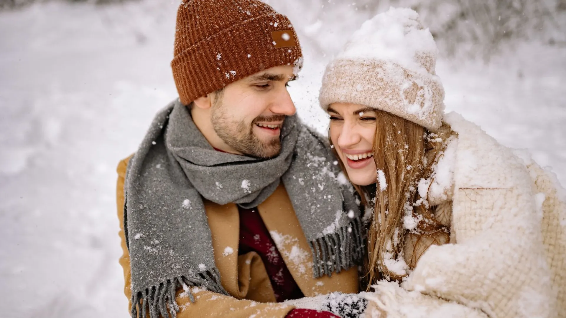 Te 3 znaki zodiaku czeka wielka miłość w tym miesiącu