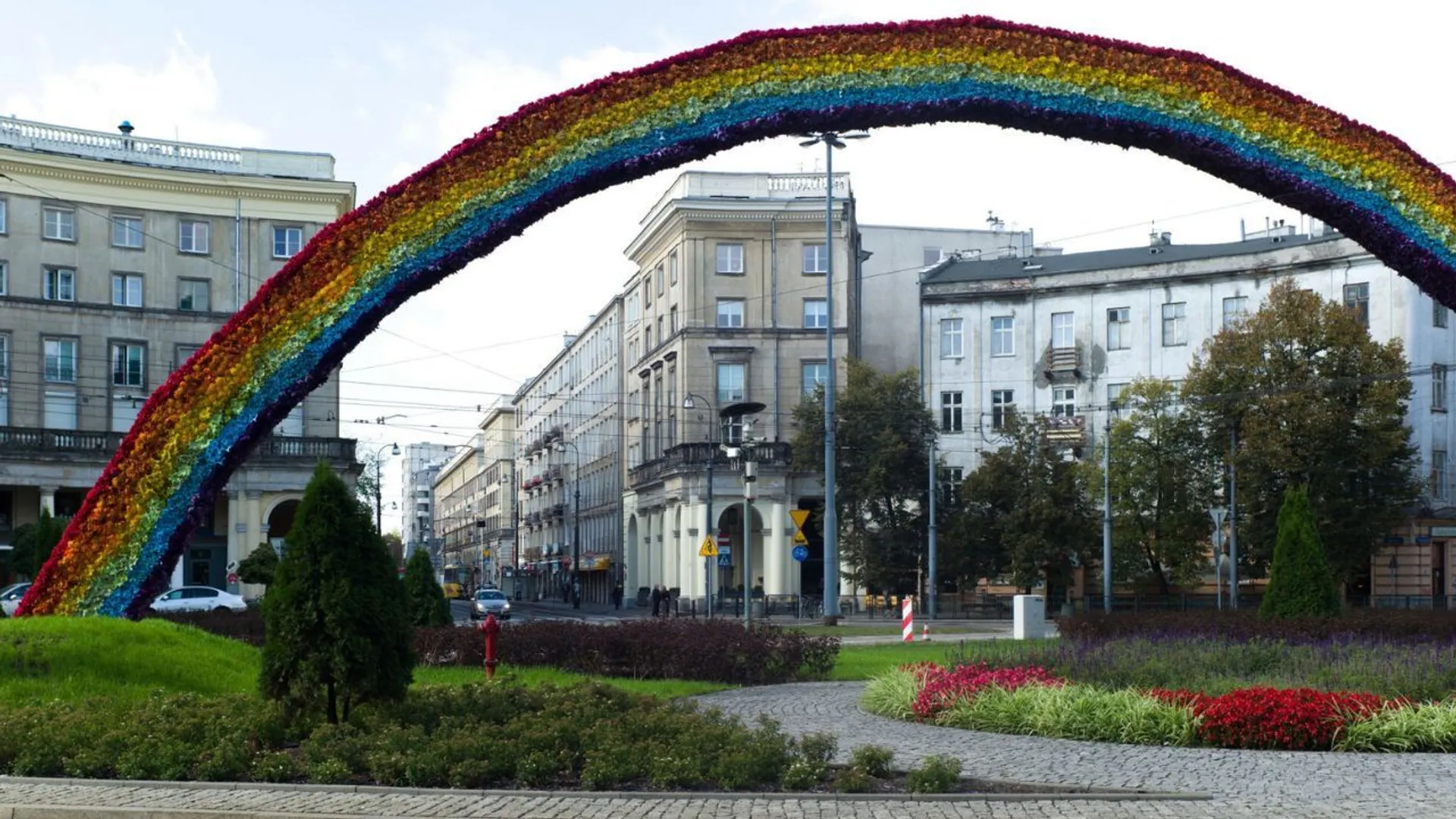 Tęcza Plac Zbawiciela