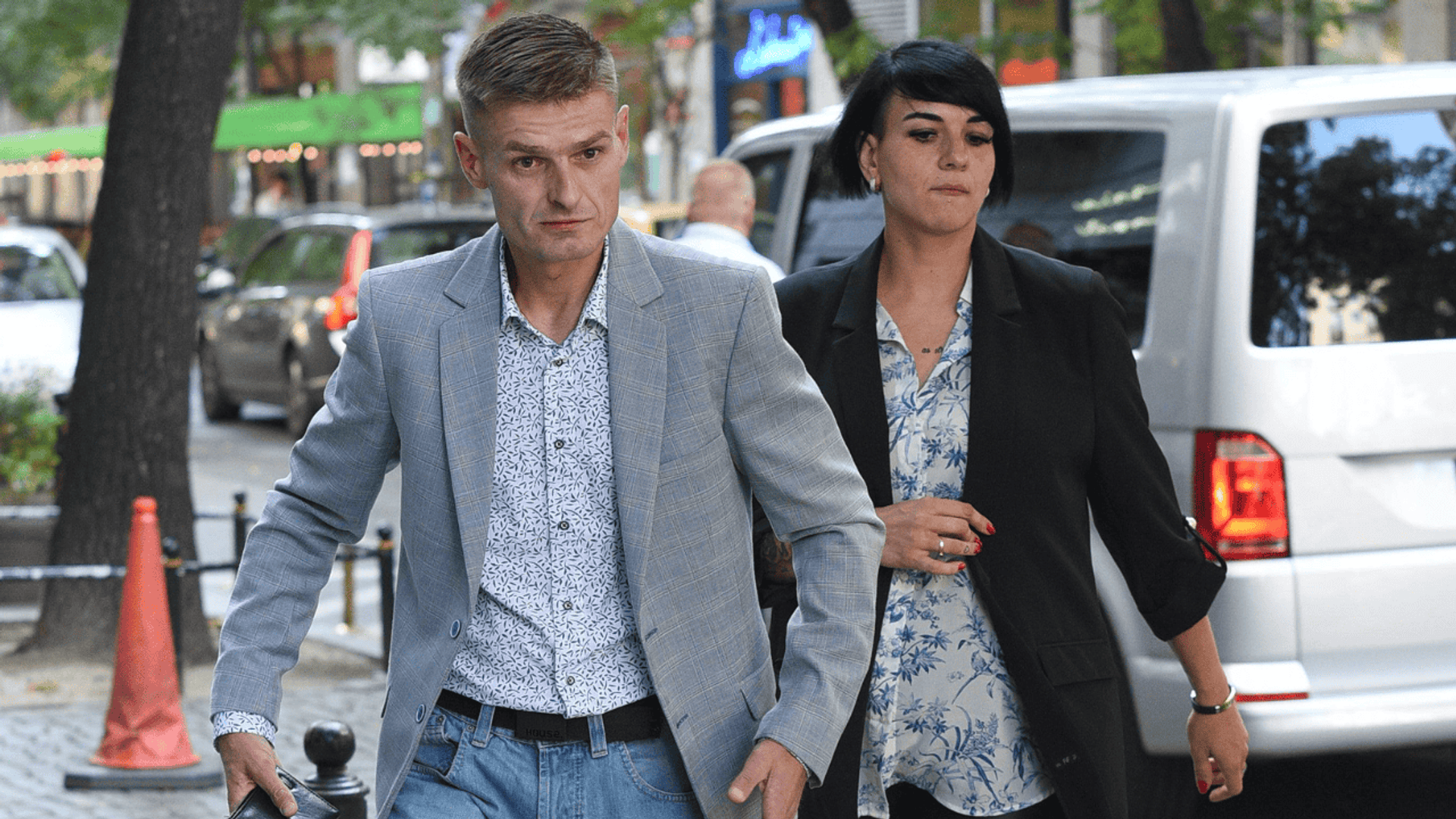 Tomasz Komenda z partnerką