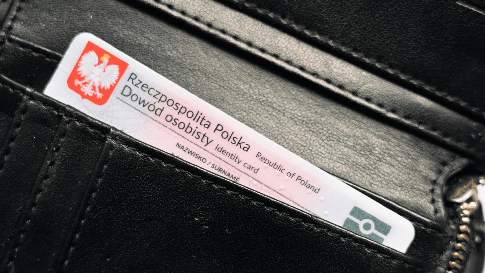 Rewolucja w dokumentach: Miliony Polaków muszą zachować czujność