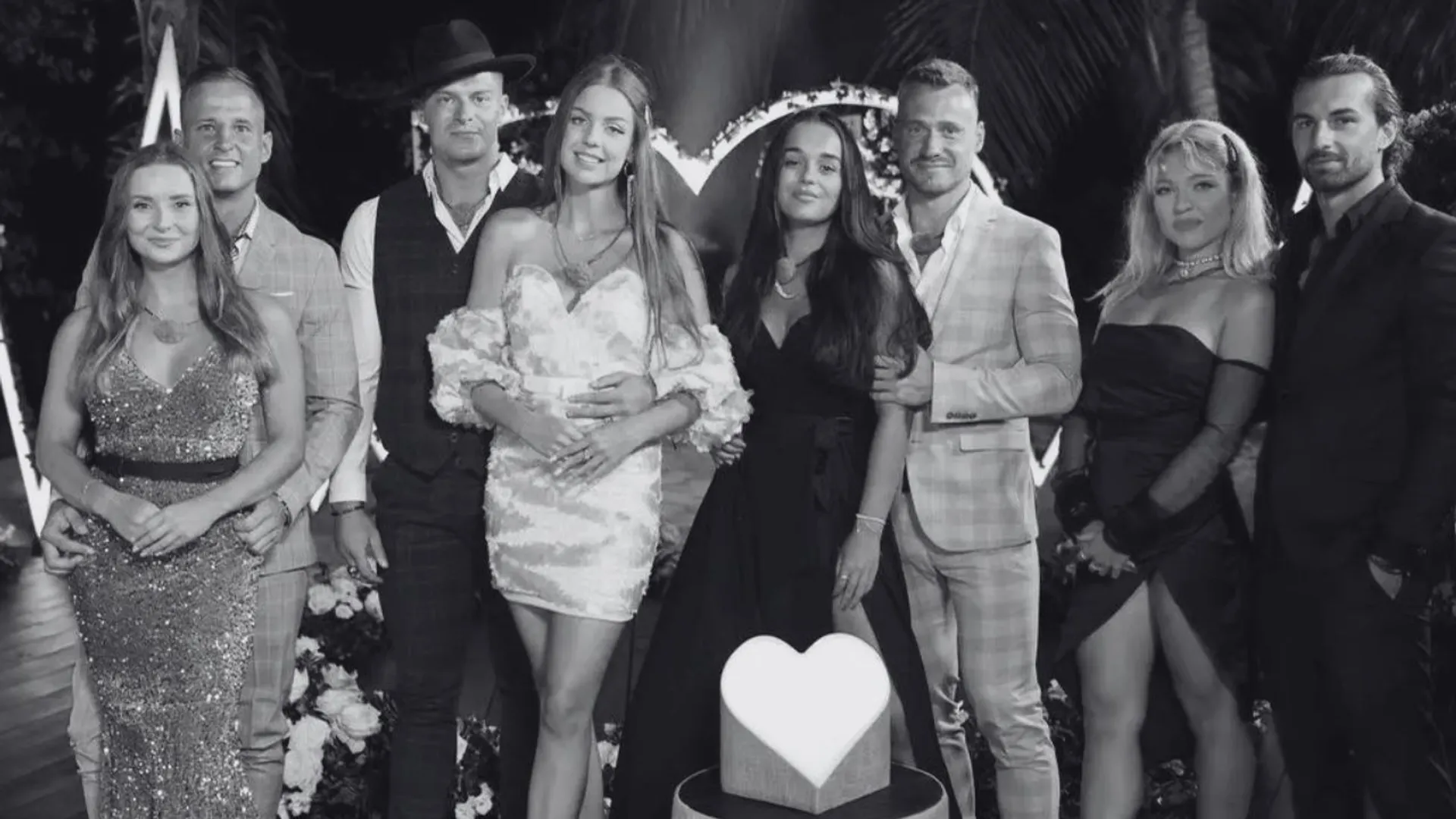 Uczestnicy programu "True Love"