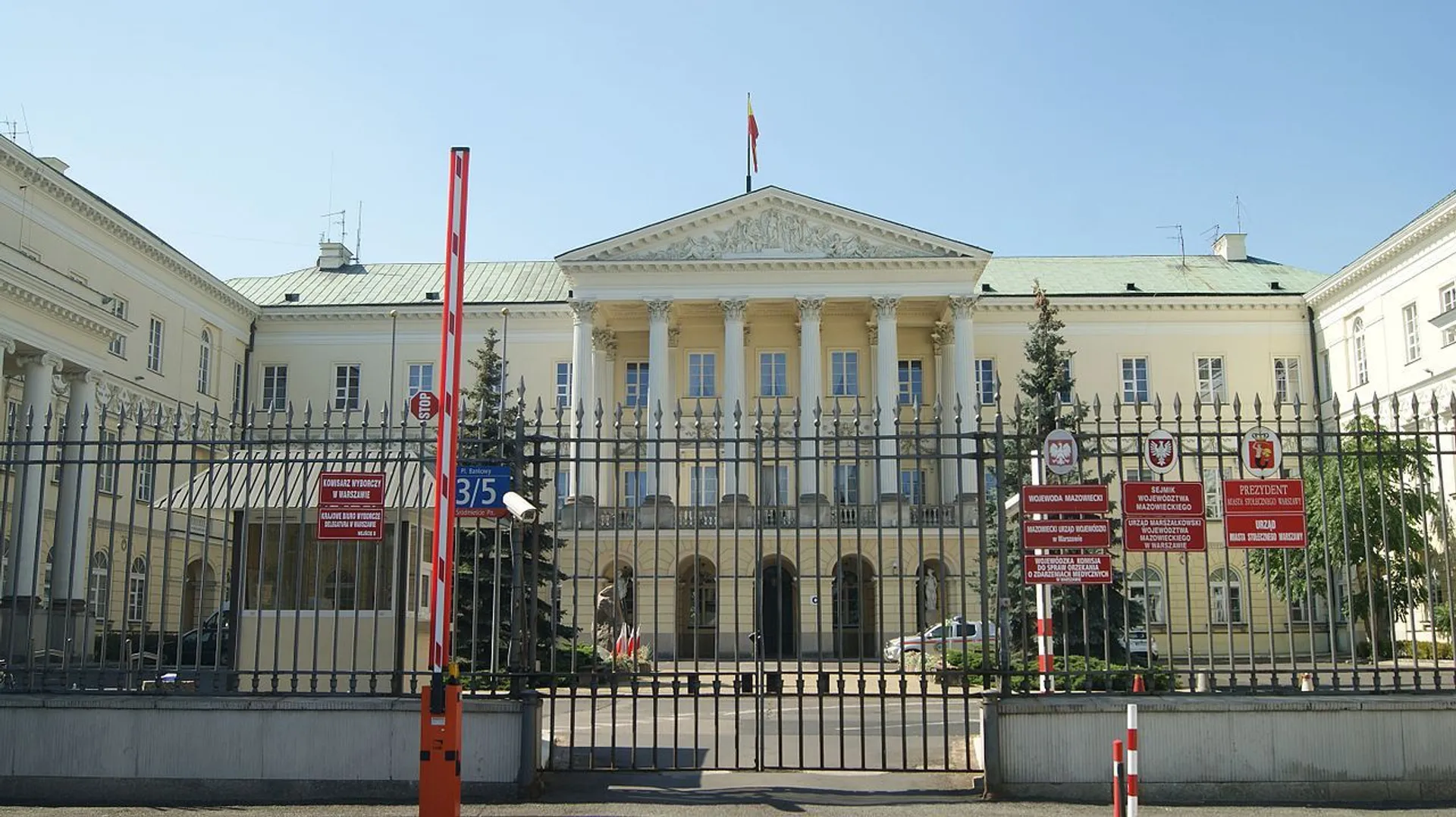 Prawne aspekty obowiązku meldunkowego w Rzeczypospolitej Polskiej