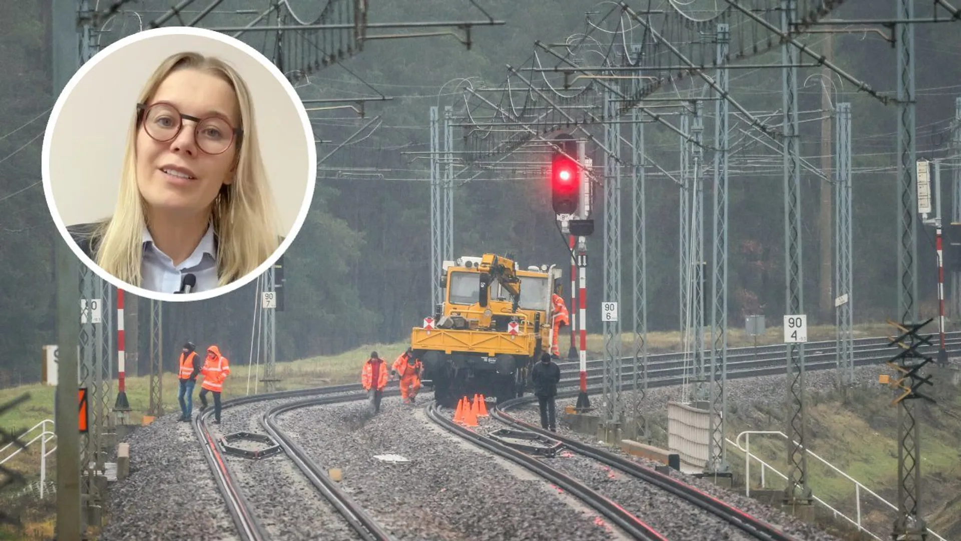 Uszkodzone tory przy stacji PKP Mika