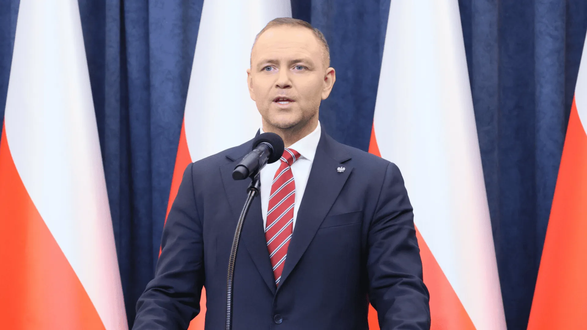 Prezydent Nawrocki podpisuje trzy ustawy