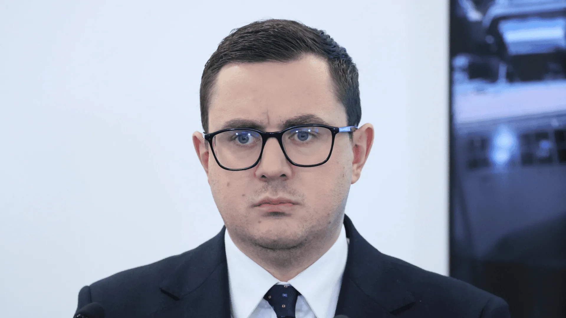 Energetyka pod presją. Rekordowe zapotrzebowanie na moc i próba sabotażu sieci