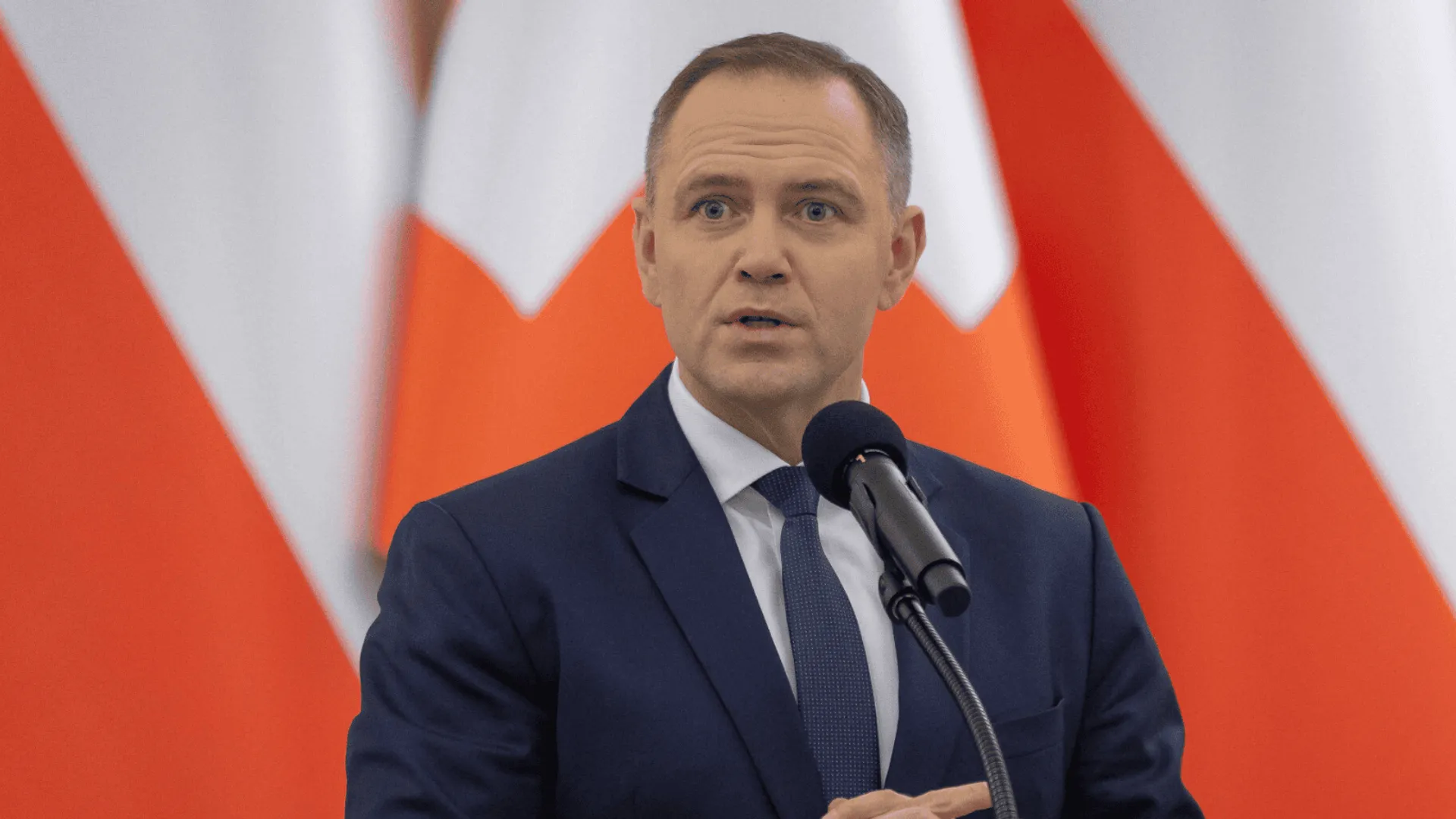 Niepokojące doniesienia o "kolegach" Nawrockiego. Media ujawniły zaskakujące fakty