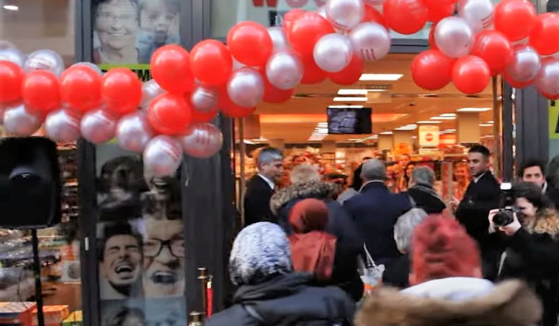 otwarcie sieci sklepów Woolworth