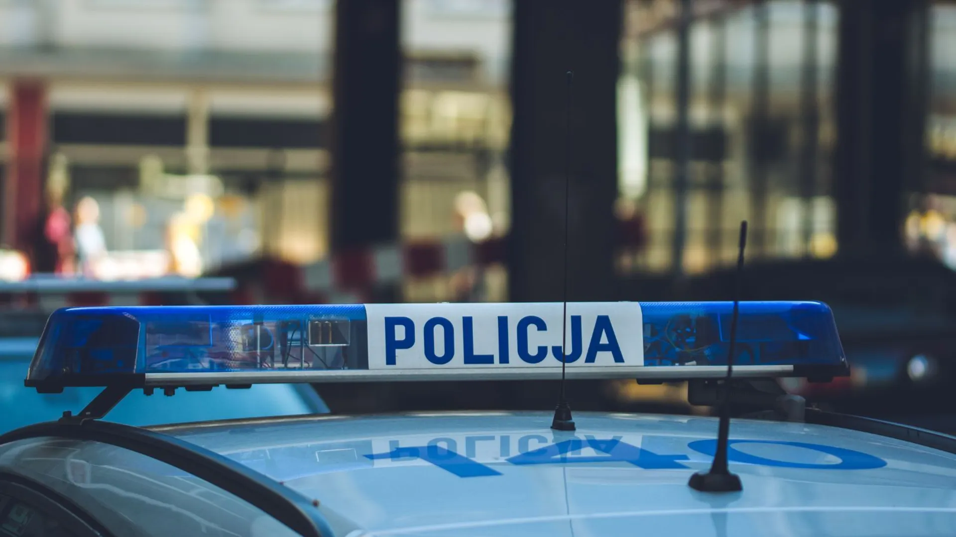 Wypadek policjant