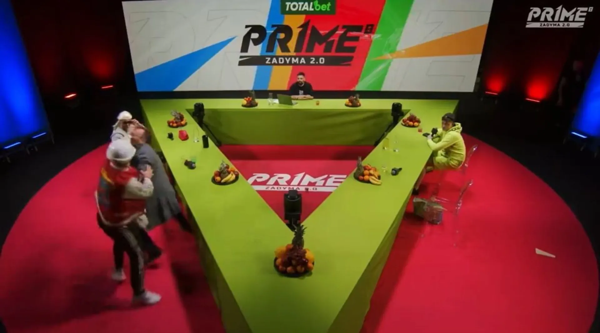 Awantura na konferencji Prime MMA 8